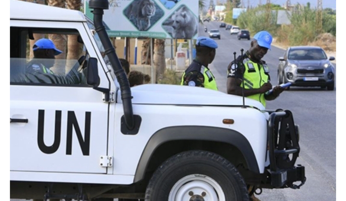 تجاوز قطوع التمديد«لليونيفيل».. وتجاذب إيراني - فرنسي حول الإستحقاقات<br />
تعطيل التحقيق بملف سلامة.. ونزوح سوري خانق عبر المعابر غير الشرعية