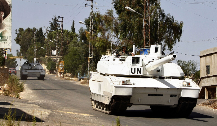 معركة التمديد لليونيفيل: لبنان يرفض الفصل السابع<br />
<br />
«خلية اغتيالات» في قبضة الأمن العام.. ومنصوري يكرِّس القطيعة مع مرحلة سلامة