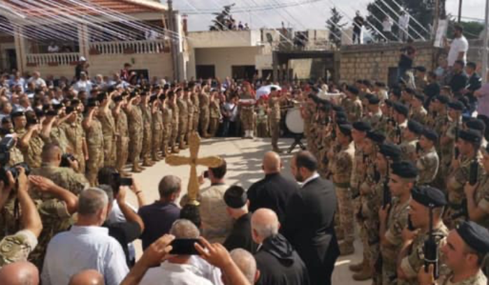 قيادة الجيش وأهالي بلدة دبل ودّعوا النقيب الشهيد جوزيف حنا