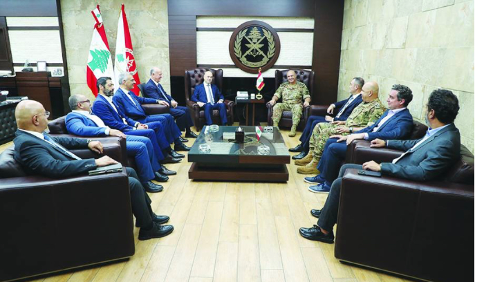 شهود الكحالة سيدلون بإفاداتهم وتحقيق عين إبل في يد فرع المعلومات<br />
قائد الجيش يقرع ناقوس الخطر: قد لا يكون هناك وقود للدوريات