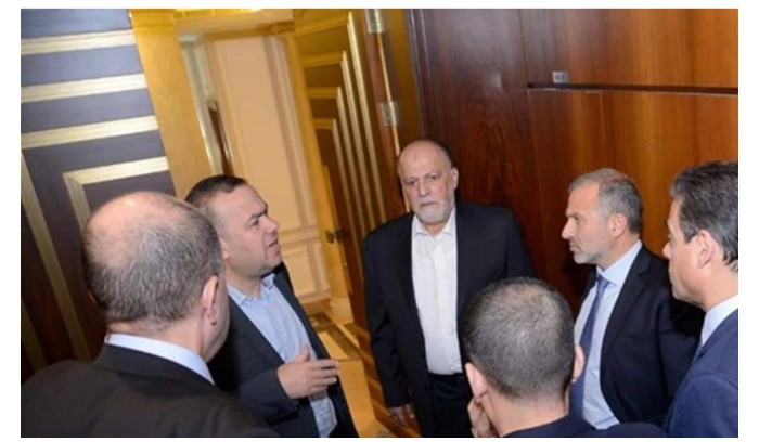 باخرة “فيول” تُشعل النكايات بين وزارتَي الطاقة والمال<br />
حوار “التيار” و”الحزب” يتأرجح