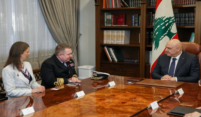 المستشار الأول في وزارة الدفاع البريطانية للرئيس عون: مستمرون في دعم الجيش