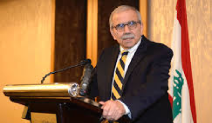 التزام رئاسي بتعيين الأكفاء.. وآلية التعيينات في المراكز غير الأمنية تقر الخميس<br />
عون للخروج من زواريب الطائفية والمذهبية وسلام يعتبر أننا أقرب الى إعادة بناء الدولة