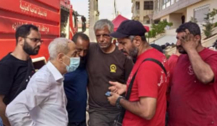 اللواء خير تفقد المستودع المُحترق على طريق المطار