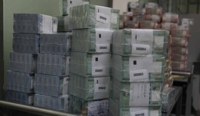 صيرفة الهدية الملغومة... مُحرّك أساسي للسوق