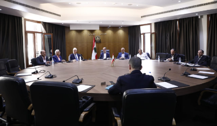 لجنة الإعلام: لتعرفة اتصالات لا ترهق المواطن