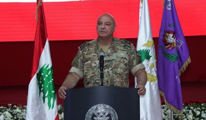 قائد الجيش: المؤسسة العسكرية تحمي الوطن لا الطوائف