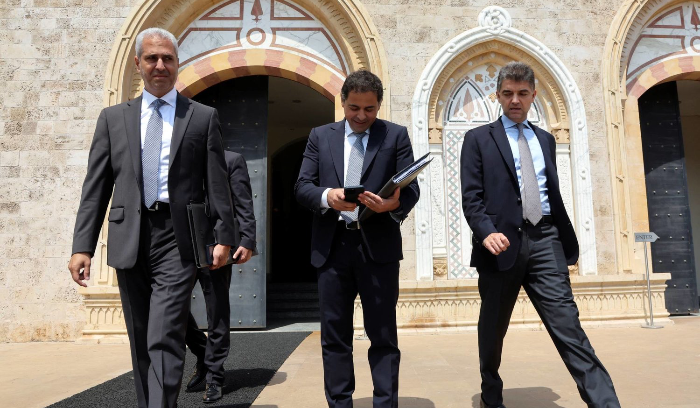 نهاية «عهد سلامة» في «المركزي» اللبناني<br />
ترقب مؤتمر صحافي لنائبه الأول