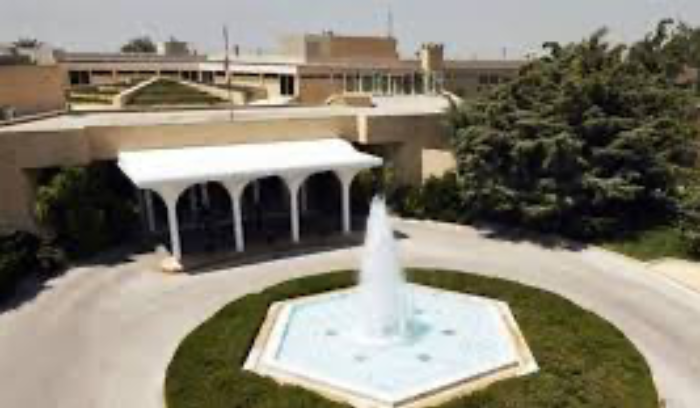 لودريان دعا المسؤولين لحوار ثنائي وثلاثي ورباعي الى حين عودته في ايلول<br />
مصدر في حزب الله لـ«الديار»: كلام باسيل بداية مشجعة للحوار والاتفاق على رئيس للجمهورية