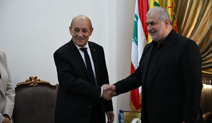 نواب الحاكم وميقاتي: مخرج اللحظة الأخيرة: باريس تثبت طرح لودريان لـ