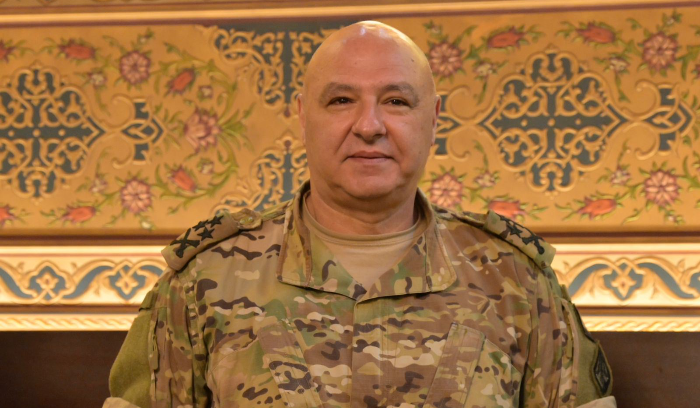 لا انسجام بين 