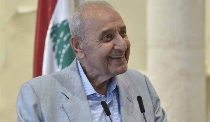 اتصالات روسية مع جنبلاط في الملف الرئاسي... والتيار ينعى خيار أزعور | بري: لا تمديد لسلامة ومع استقالة نوّابه