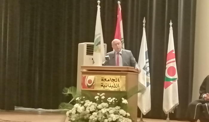 البخاش في حفل تخريج طلاب كلية الطب في الجامعة اللبنانية :للتشبث بالوطن ومساعدة اهله