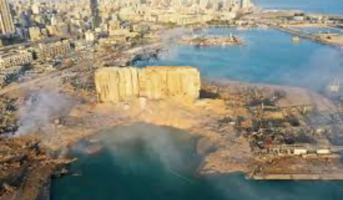 «اسرائيل» تغير معالم الخط الازرق... وخطة لمواجهة الأحداث السورية<br />
تحقيق المرفأ دخل مرحلة حسّاسة<br />
الوطني الحر يطعن في الموازنة والتعيينات في دائرة «السرعة لا التسرع»