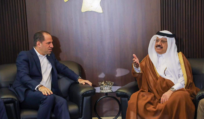 رئيس الكتائب يلتقي السفير القطري: لبنان يرفض رئيساً يفرض عليه