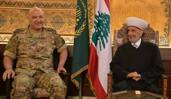 دريان استقبل العماد عون واللواء عثمان