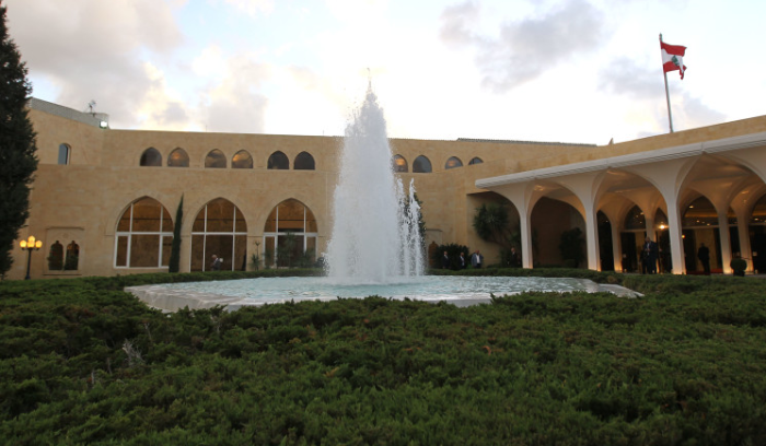 الجمود عنوان المرحلة الرئاسية ولا مبادرات خارجية... ومخاوف على الأمن والطائف