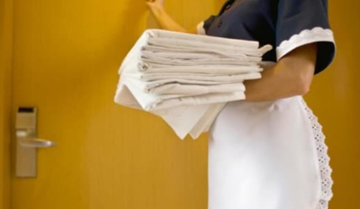 إقفال مكتبين لاستقدام العاملات في الخدمة المنزلية