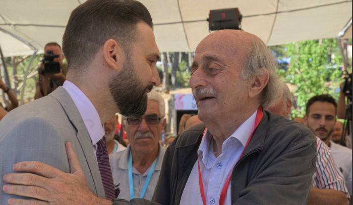 الراية الجنبلاطية إلى تيمور: الحوار وحده للتسويات