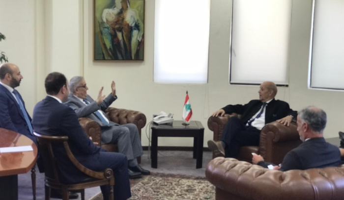 لودريان اختتم زيارته للبنان بلقاء مع بو حبيب