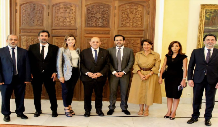لودريان يلتقي نواب قوى التغيير
