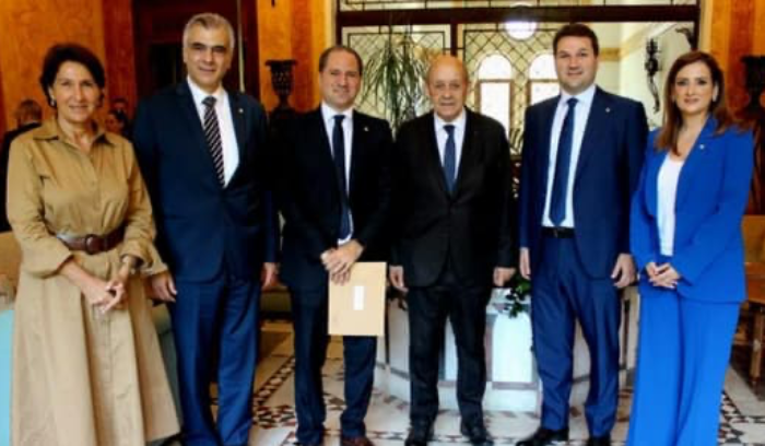 الجميل: تقدمنا بخارطة طريق مكتوبة للودريان