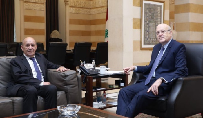 لودريان‬⁩ من ⁧‫السراي‬⁩: زيارتي الاولى للبنان ⁧‫استطلاعية‬⁩ وللمساعدة في البحث مع مختلف الاطراف في إنجاز ⁧‫الحل‬⁩ المنشود