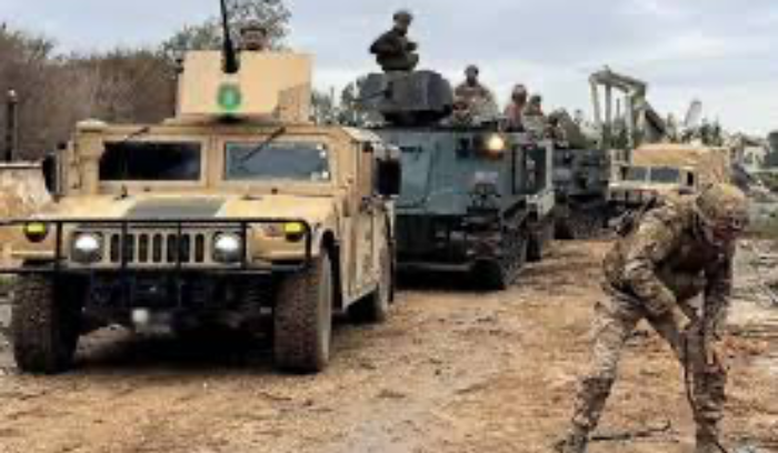 الجيش يحذر من الخروقات: «اسرائيل» تهدد أمن لبنان والمنطقة<br />
اوروبا قلقة من التطورات السورية وتحذر من تداعياتها لبنانيا<br />
تأجيل التعيينات الامنية لاسبوع... واقرار موازنة قابلة للطعن