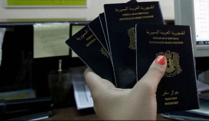 يدخلون من سوريا الى لبنان ببطاقات 