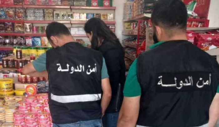 أمن الدّولة تدهم سوبرماركت في الفرزل وتوقف صاحبها
