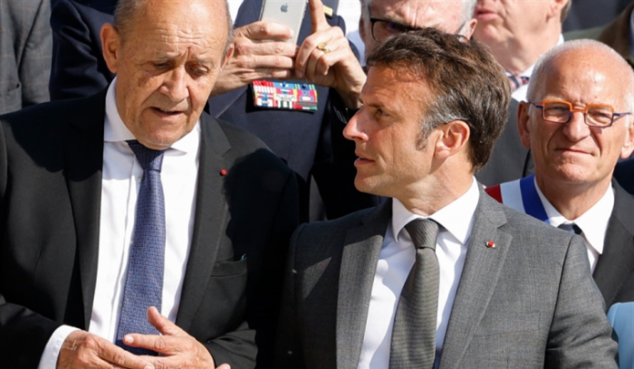 لودريان يستكشف من دون مبادرة