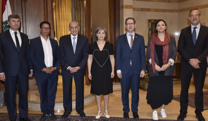 لودريان يُكرِّس الإتكالية المفرطة على الخارج ومهمته يتجاذبها التعجيل أو استمرار الفراغ