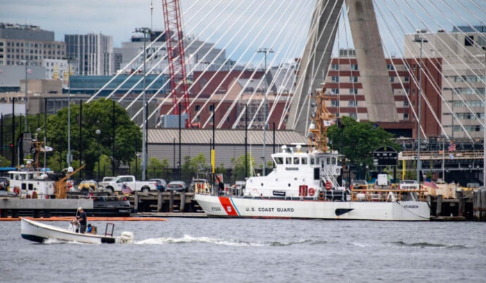 اختفاء غواصة سياحيّة صغيرة <br />
على متنها رجل أعمال