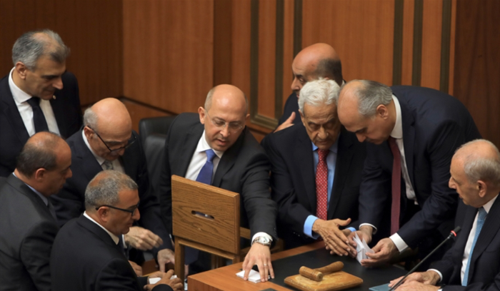 مسؤول سعودي: التوافقات الإقليمية تحسم رئاسة لبنان<br />
همس حول دور العلولا... وانتظار لنتائج لقاء بن سلمان وماكرون