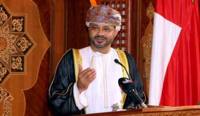وزير الخارجية العماني:  أميركا وإيران قريبتان من اتفاق لتبادل السجناء