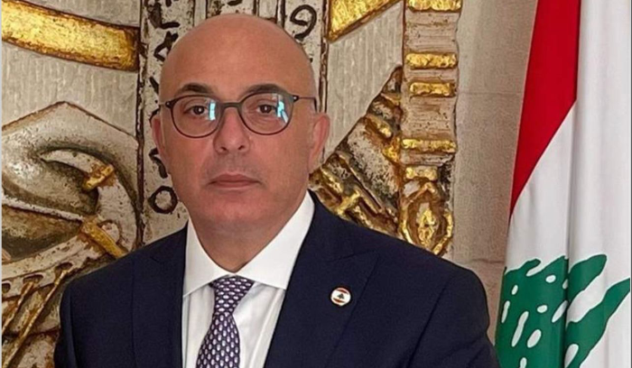 السفير اللبناني في الامارات: عائلة عزالدين بخير و سيزورون لبنان خلال 