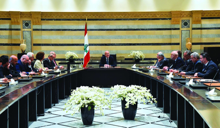 لبنان يحضر «ورقة موحدة» إلى «بروكسل للنازحين السوريين»<br />
ميقاتي يستعد لدعوة مجلس الوزراء... وزيارة جديدة لوزير المهجرين إلى دمشق