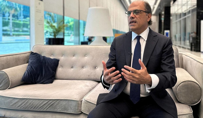 «حزب الله» يناور رئاسياً ويدعو إلى «حوار دون شروط»