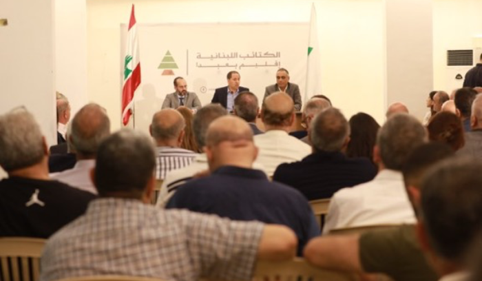 إجتماع كوادر إقليم بعبدا مع رئيس الكتائب: قضية الكتائب دولة سيدة حرة ديمقراطية يتساوى فيها ابناؤها