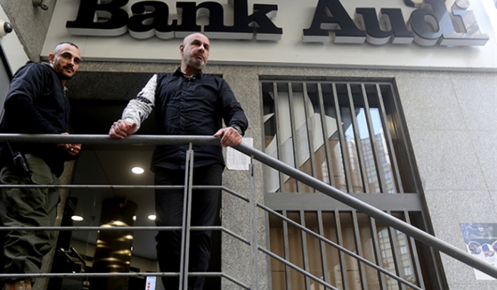 مذكرة توقيف ألمانية بعد الفرنسية بحق سلامة: مصارف أوروبية توقف التعامل مع لبنان