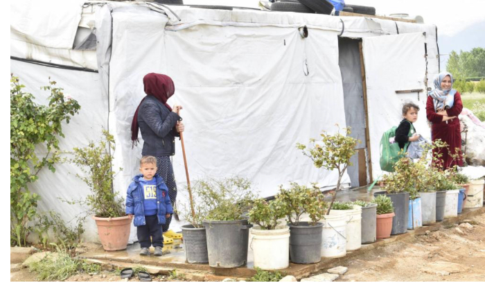 كباش سياسي وتقني وانعدام ثقة بين المنظمات الدولية والدولة<br />
هجمة غير مسبوقة للنازحين طلباً لترحيلهم إلى دول أُخرى