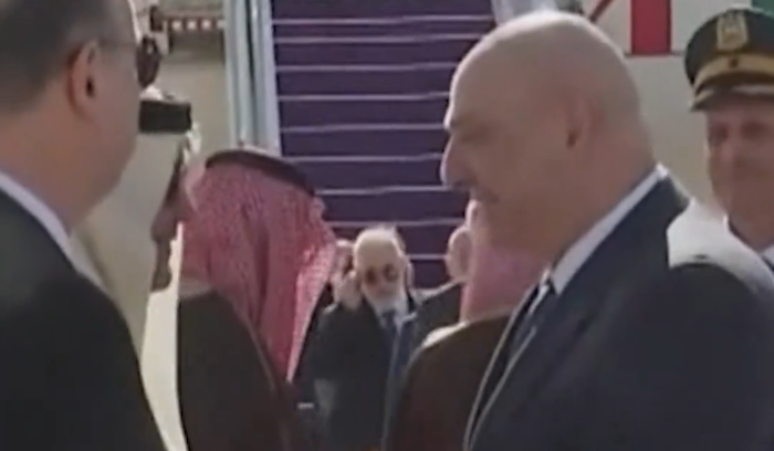 الرئيس عون يلتقي الامير بن سلمان