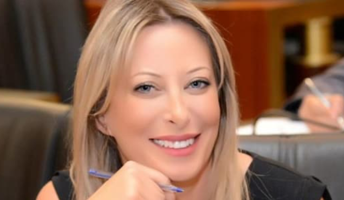 أيوب: فلنذهب إلى جلسة انتخاب مفتوحة