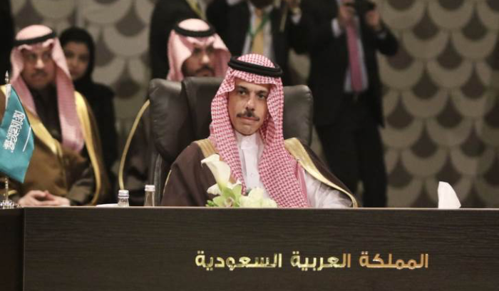 الرئاسة اللبنانية بجدول القمة العربية.. مع الأسد!