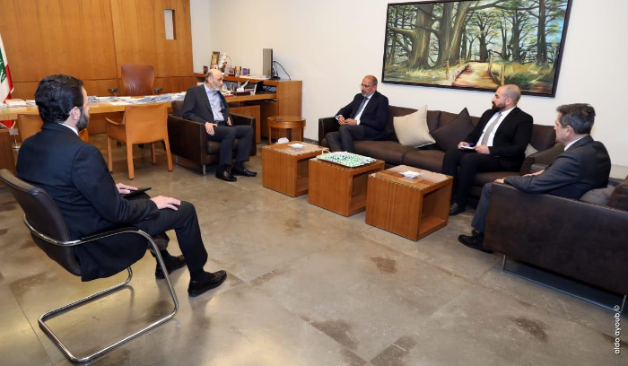 جعجع عرض مع المنسق المقيم للأمم المتحدة في لبنان للأوضاع