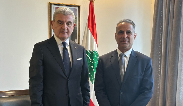 وزير الصناعة استقبل سفير سلطنة عمان في لبنان