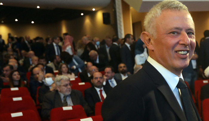 بري متفائل بعد لقاء فرنجية - البخاري... والمعارضون يستعدون لإعلان مرشحهم<br />
بري بعد لقاء فرنجية والبخاري: الوضع ممتاز!