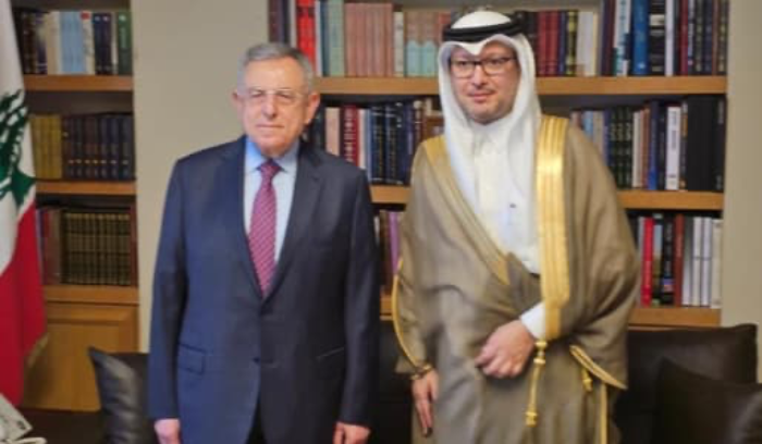 السنيورة عرض للأوضاع مع بخاري