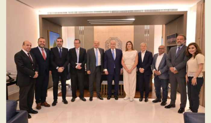 مخزومي التقى الوفد البرلماني الاوروبي وتأكيد ان مؤسسات الدولة لا يمكن ان تنتظم دون رئيس