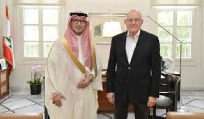 ارتياح لبناني للحراك السعودي.. والأسماء في قبضة السيناريو النيابي<br />
قلق مسيحي من نضوج التفاهمات.. واستطلاع أوروبي لضغوطات الأزمات على الرئاسة المفقودة